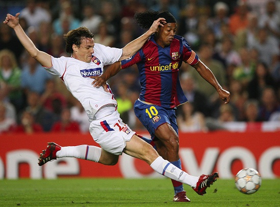 squillaci_ronaldinho.jpg